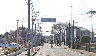 県道36号をひばりヶ丘駅方面に（逆側）